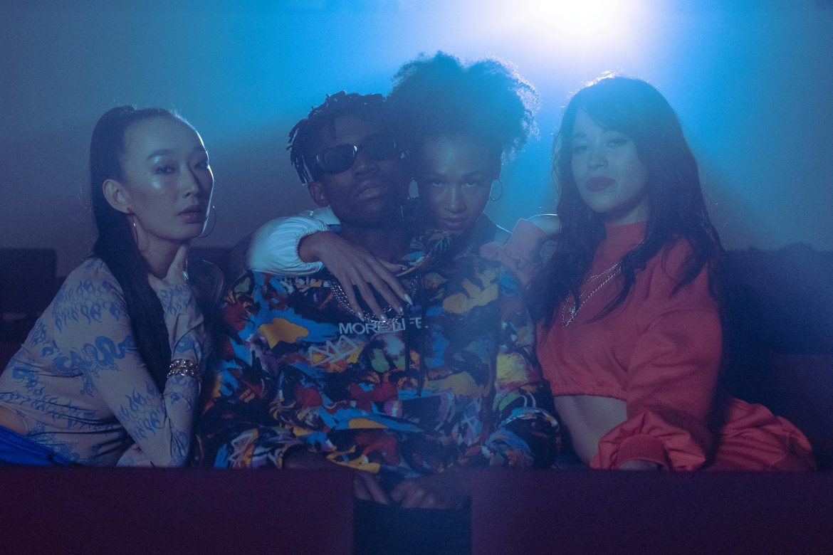 How to Transition from Day to Night with Women’s Fashionable Tops